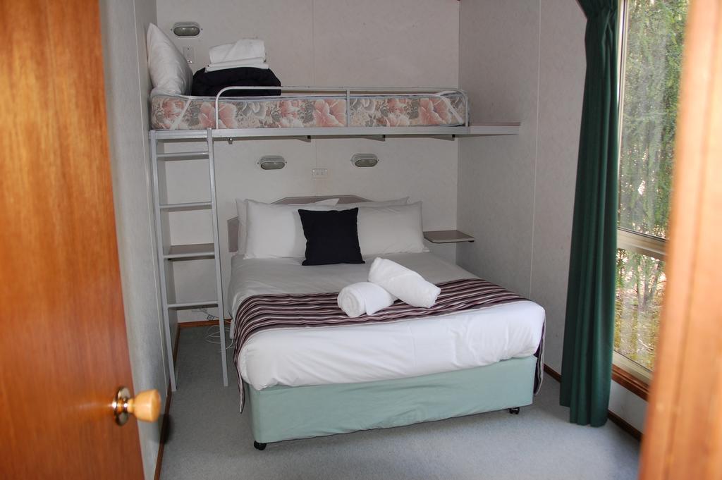 Eildon Pondage Holiday Park Habitación foto